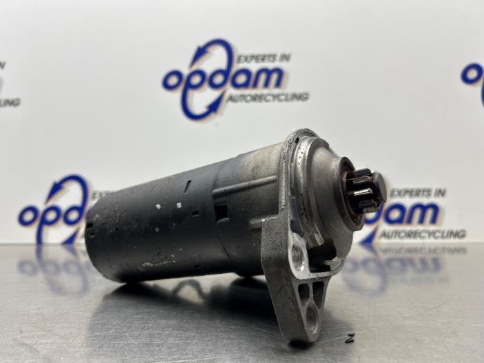 Gebruikte Startmotor Volkswagen Golf IV (1J1) 2.3 V5 GTI Prijs € 30,00 Margeregeling aangeboden door Gebr Opdam B.V.
