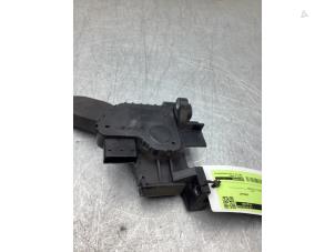 Gebruikte Gaspedaalpositie Sensor Iveco Daily Prijs € 40,00 Margeregeling aangeboden door Gebr Opdam B.V.