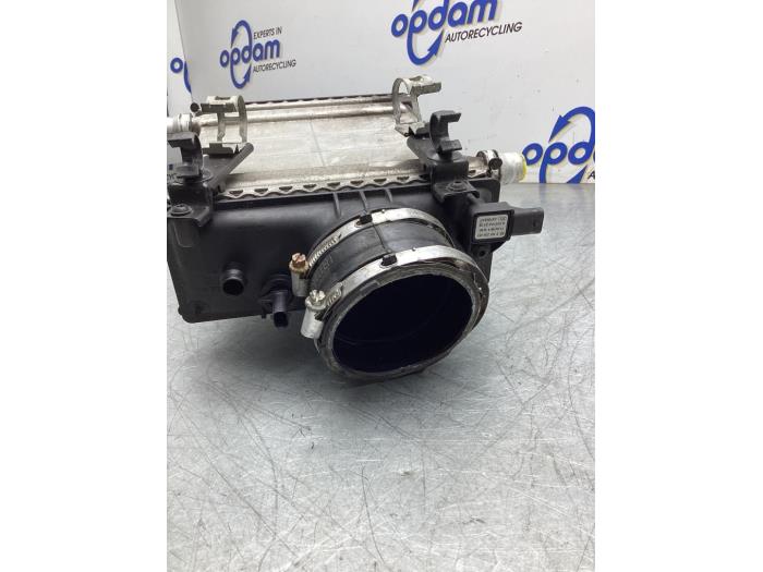 Intercooler van een Mercedes-AMG GLE AMG Coupe (C292) 3.0 43 AMG V6 24V Turbo 4-Matic 2017