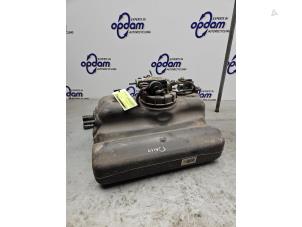 Gebruikte Tank adblue Iveco Daily Prijs € 350,00 Margeregeling aangeboden door Gebr Opdam B.V.