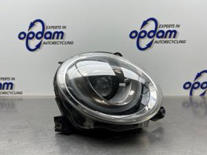 Gebruikte Rechter Koplamp Fiat 500C (312) 0.9 TwinAir 80 Prijs € 200,00 Margeregeling aangeboden door Gebr Opdam B.V.