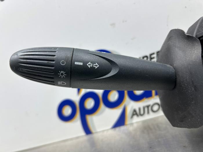 Combischakelaar Stuurkolom van een Ford Ka II 1.2 2009