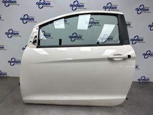 Gebruikte Deur 2Deurs links Ford Ka II 1.2 Prijs € 199,00 Margeregeling aangeboden door Gebr Opdam B.V.
