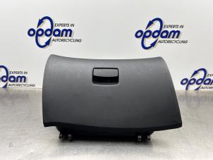 Gebruikte Handschoenenkastje Kia Picanto (BA) 1.0 12V Prijs € 50,00 Margeregeling aangeboden door Gebr Opdam B.V.