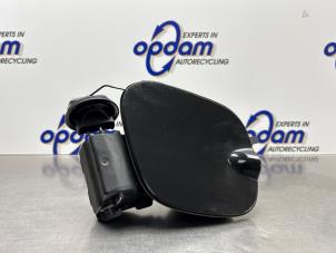 Gebruikte Tank Klep Smart Fortwo Coupé (453.3) 1.0 12V Prijs € 75,00 Margeregeling aangeboden door Gebr Opdam B.V.