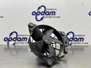 Gebruikte Vin Smart Fortwo Coupé (453.3) 1.0 12V Prijs € 50,00 Margeregeling aangeboden door Gebr Opdam B.V.