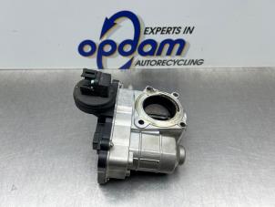 Gebruikte Gasklephuis Nissan Micra (K12) 1.2 16V Prijs € 75,00 Margeregeling aangeboden door Gebr Opdam B.V.