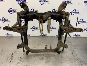 Gebruikte Subframe Opel Astra H SW (L35) 1.6 16V Twinport Prijs € 99,00 Margeregeling aangeboden door Gebr Opdam B.V.