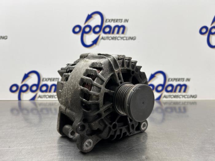 Gebruikte Alternator Volkswagen Golf VI (5K1) 1.4 TSI 122 16V Prijs € 100,00 Margeregeling aangeboden door Gebr Opdam B.V.