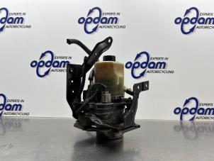 Gebruikte Servopomp Ford Focus 2 Wagon 1.6 TDCi 16V 90 Prijs € 150,00 Margeregeling aangeboden door Gebr Opdam B.V.