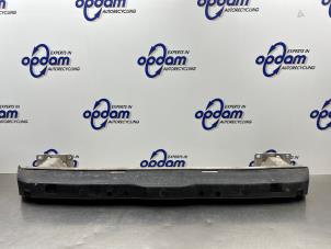 Gebruikte Bumperbalk voor Peugeot Partner (GC/GF/GG/GJ/GK) 1.6 HDI 90 16V Prijs € 100,00 Margeregeling aangeboden door Gebr Opdam B.V.
