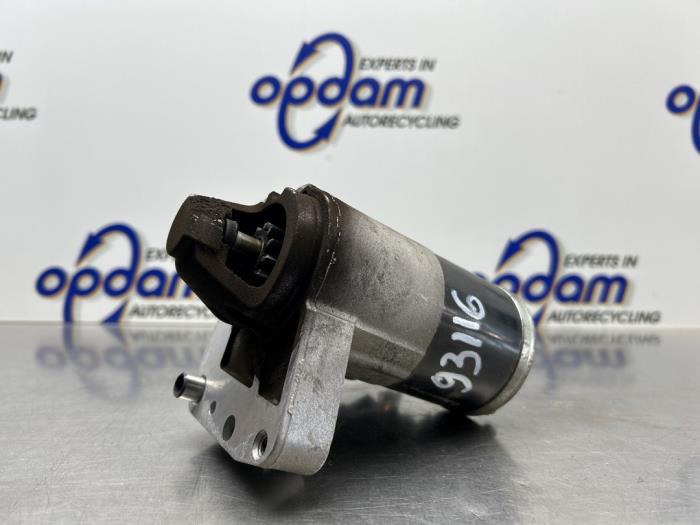 Gebruikte Startmotor Peugeot 308 (4A/C) 1.6 VTI 16V Prijs € 50,00 Margeregeling aangeboden door Gebr Opdam B.V.