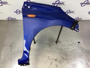 Gebruikte Scherm rechts-voor Daihatsu Cuore (L251/271/276) 1.0 12V DVVT Prijs € 70,00 Margeregeling aangeboden door Gebr Opdam B.V.