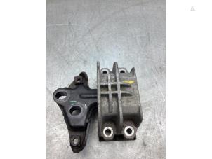 Gebruikte Motorsteun Ford Transit Custom 2.2 TDCi 16V Prijs € 24,20 Inclusief btw aangeboden door Gebr Opdam B.V.