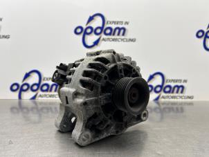Gebruikte Alternator Peugeot 206+ (2L/M) 1.4 XS Prijs € 75,00 Margeregeling aangeboden door Gebr Opdam B.V.