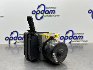 Gebruikte ABS Pomp Volkswagen Golf V (1K1) 1.4 FSI 16V Prijs € 150,00 Margeregeling aangeboden door Gebr Opdam B.V.