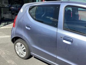 Gebruikte Portier 4Deurs rechts-achter Nissan Pixo (D31S) 1.0 12V Prijs € 125,00 Margeregeling aangeboden door Gebr Opdam B.V.