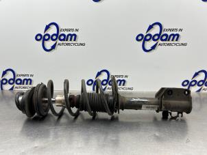 Gebruikte Mac Phersonpoot links-voor Lancia Ypsilon (843) 1.2 Prijs € 50,00 Margeregeling aangeboden door Gebr Opdam B.V.