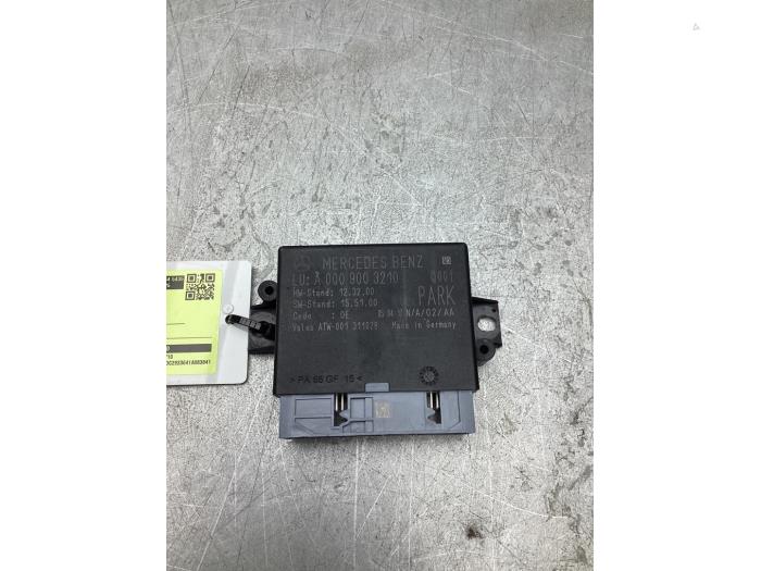 Gebruikte PDC Module Mercedes GLE AMG Coupe (C292) 3.0 43 AMG V6 24V Turbo 4-Matic Prijs € 45,00 Margeregeling aangeboden door Gebr Opdam B.V.
