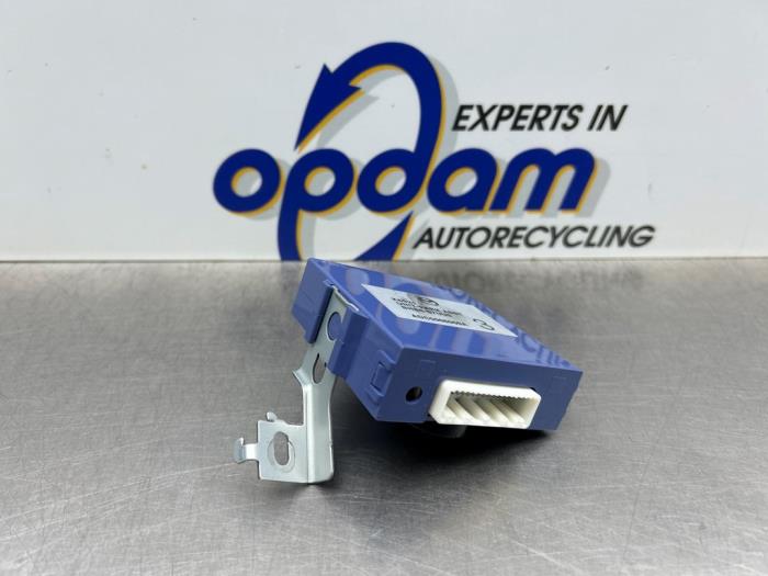 Gebruikte PDC Module Mazda 3 Sport (BL14/BLA4/BLB4) 1.6i MZR 16V Prijs € 75,00 Margeregeling aangeboden door Gebr Opdam B.V.