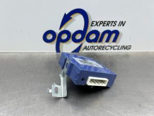 Gebruikte Module PDC Mazda 3 Sport (BL14/BLA4/BLB4) 1.6i MZR 16V Prijs € 75,00 Margeregeling aangeboden door Gebr Opdam B.V.