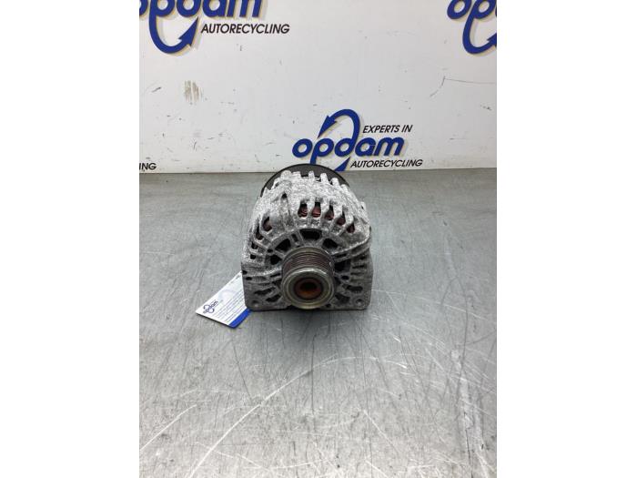 Dynamo van een Renault Kangoo Express (FW) 1.5 dCi 90 FAP 2019