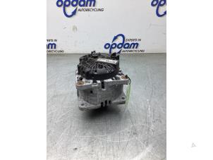 Gebruikte Dynamo Renault Kangoo Express (FW) 1.5 dCi 90 FAP Prijs € 150,00 Margeregeling aangeboden door Gebr Opdam B.V.