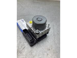 Gebruikte ABS Pomp Peugeot 308 SW (L4/L9/LC/LJ/LR) 1.2 12V e-THP PureTech 130 Prijs € 150,00 Margeregeling aangeboden door Gebr Opdam B.V.