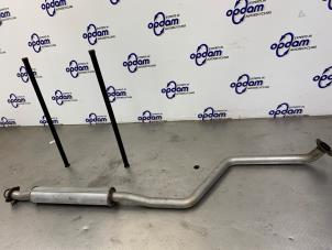 Gebruikte Uitlaat Middendemper Mazda Premacy 1.8 16V Prijs € 50,00 Margeregeling aangeboden door Gebr Opdam B.V.