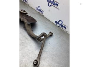 Gebruikte Fusee links-voor Audi Q7 (4MB/4MG) 3.0 TDI V6 24V e-tron plug-in hybrid Prijs € 211,75 Inclusief btw aangeboden door Gebr Opdam B.V.