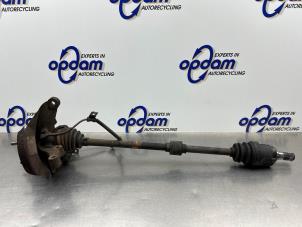 Gebruikte Fusee rechts-voor Kia Picanto (BA) 1.0 12V Prijs € 125,00 Margeregeling aangeboden door Gebr Opdam B.V.