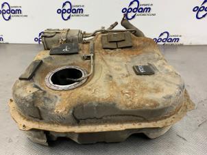 Gebruikte Tank Kia Cee'd (EDB5) 1.4 CVVT 16V Prijs € 150,00 Margeregeling aangeboden door Gebr Opdam B.V.