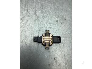 Gebruikte Sensor regen Skoda Fabia III Combi (NJ5) 1.0 TSI 12V Prijs € 75,00 Margeregeling aangeboden door Gebr Opdam B.V.