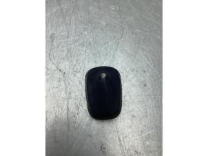 Gebruikte Antenne Skoda Fabia III Combi (NJ5) 1.0 TSI 12V Prijs € 25,00 Margeregeling aangeboden door Gebr Opdam B.V.