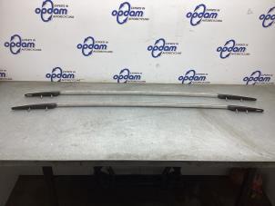 Gebruikte Dakdrager set Skoda Fabia III Combi (NJ5) 1.0 TSI 12V Prijs € 150,00 Margeregeling aangeboden door Gebr Opdam B.V.