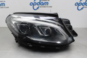 Gebruikte Rechter Koplamp Mercedes A-Klasse Prijs € 600,00 Margeregeling aangeboden door Gebr Opdam B.V.