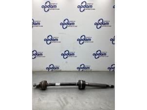 Gebruikte Aandrijfas rechts-achter BMW i4 (G26) M50 84 kWh Prijs € 450,00 Margeregeling aangeboden door Gebr Opdam B.V.