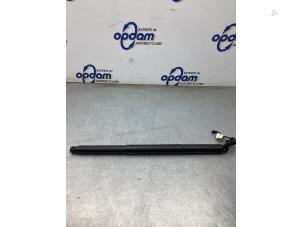 Nieuwe Gasveer links-achter Skoda Kamiq Prijs € 181,44 Inclusief btw aangeboden door Gebr Opdam B.V.