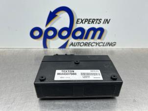 Gebruikte Cabriokap computer Peugeot 206 CC (2D) 1.6 16V Prijs € 75,00 Margeregeling aangeboden door Gebr Opdam B.V.