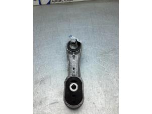 Gebruikte Motorsteun Mini Mini (F56) 1.2 12V One Prijs € 25,00 Margeregeling aangeboden door Gebr Opdam B.V.