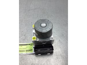 Gebruikte ABS Pomp Seat Leon ST (5FF) 2.0 TSI Cupra 300 16V Prijs € 150,00 Margeregeling aangeboden door Gebr Opdam B.V.