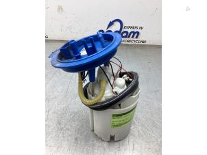 Gebruikte Benzinepomp Seat Leon ST (5FF) 2.0 TSI Cupra 300 16V Prijs € 50,00 Margeregeling aangeboden door Gebr Opdam B.V.