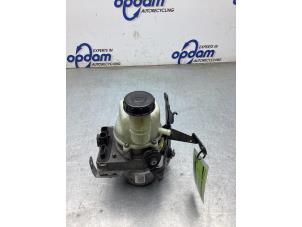 Gebruikte Pomp Servo Renault Express 1.5 dCi 75 Prijs € 423,50 Inclusief btw aangeboden door Gebr Opdam B.V.