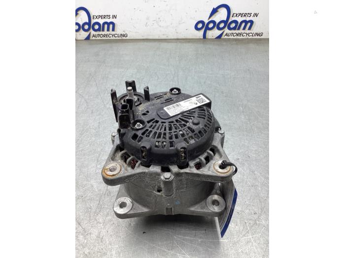 Gebruikte Dynamo Renault Trafic (1FL/2FL/3FL/4FL) 2.0 dCi 16V 150 Prijs € 302,50 Inclusief btw aangeboden door Gebr Opdam B.V.