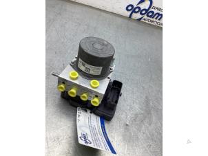 Gebruikte ABS Pomp Citroen C3 (SX/SW) 1.2 Vti 12V PureTech Prijs € 175,00 Margeregeling aangeboden door Gebr Opdam B.V.