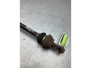 Gebruikte Aandrijfas links-achter Volkswagen Passat CC (357) 3.6 FSI R36 24V V6 4Motion Prijs € 40,00 Margeregeling aangeboden door Gebr Opdam B.V.