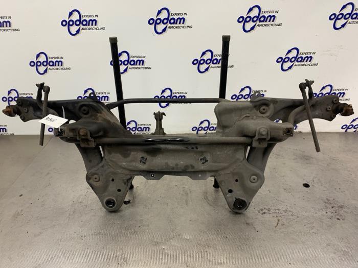Gebruikte Subframe Citroen C3 (SC) 1.6 HDi 92 Prijs € 99,00 Margeregeling aangeboden door Gebr Opdam B.V.
