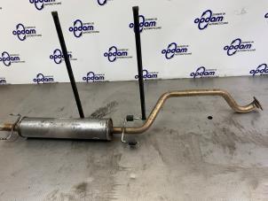 Gebruikte Uitlaat Middendemper Opel Zafira (F75) 1.6 16V Prijs € 50,00 Margeregeling aangeboden door Gebr Opdam B.V.