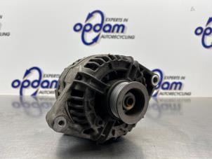 Gebruikte Dynamo Opel Zafira (F75) 1.6 16V Prijs € 60,00 Margeregeling aangeboden door Gebr Opdam B.V.