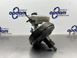 Gebruikte Rembol Opel Corsa C (F08/68) 1.2 16V Twin Port Prijs € 60,00 Margeregeling aangeboden door Gebr Opdam B.V.